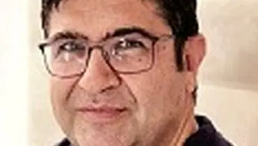 در پیچ اول جاده