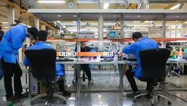 از شعارزدگی بیرون بیایید