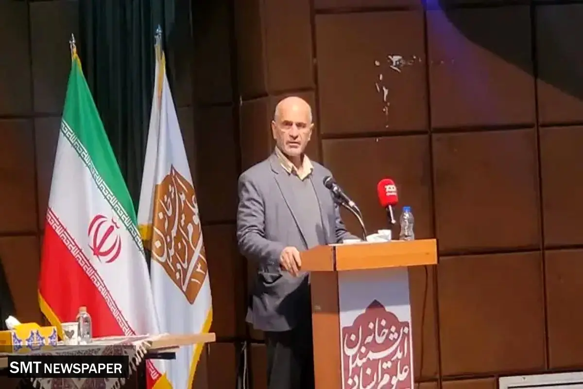 فرشاد مومنی مطرح کرد؛ به اسم ناکارآمدی به کام فاسدان