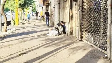 نیـمه تـاریـک بـازار بلـور چهره زشت پیاده‌رو