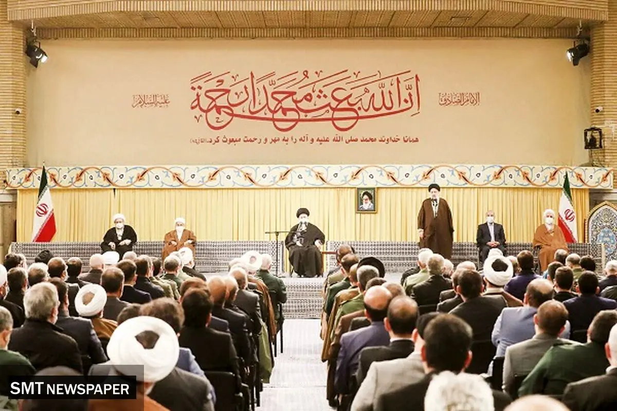 مسائل سیاسی در هر شرایطی مورد توجه امت اسلامی باشد