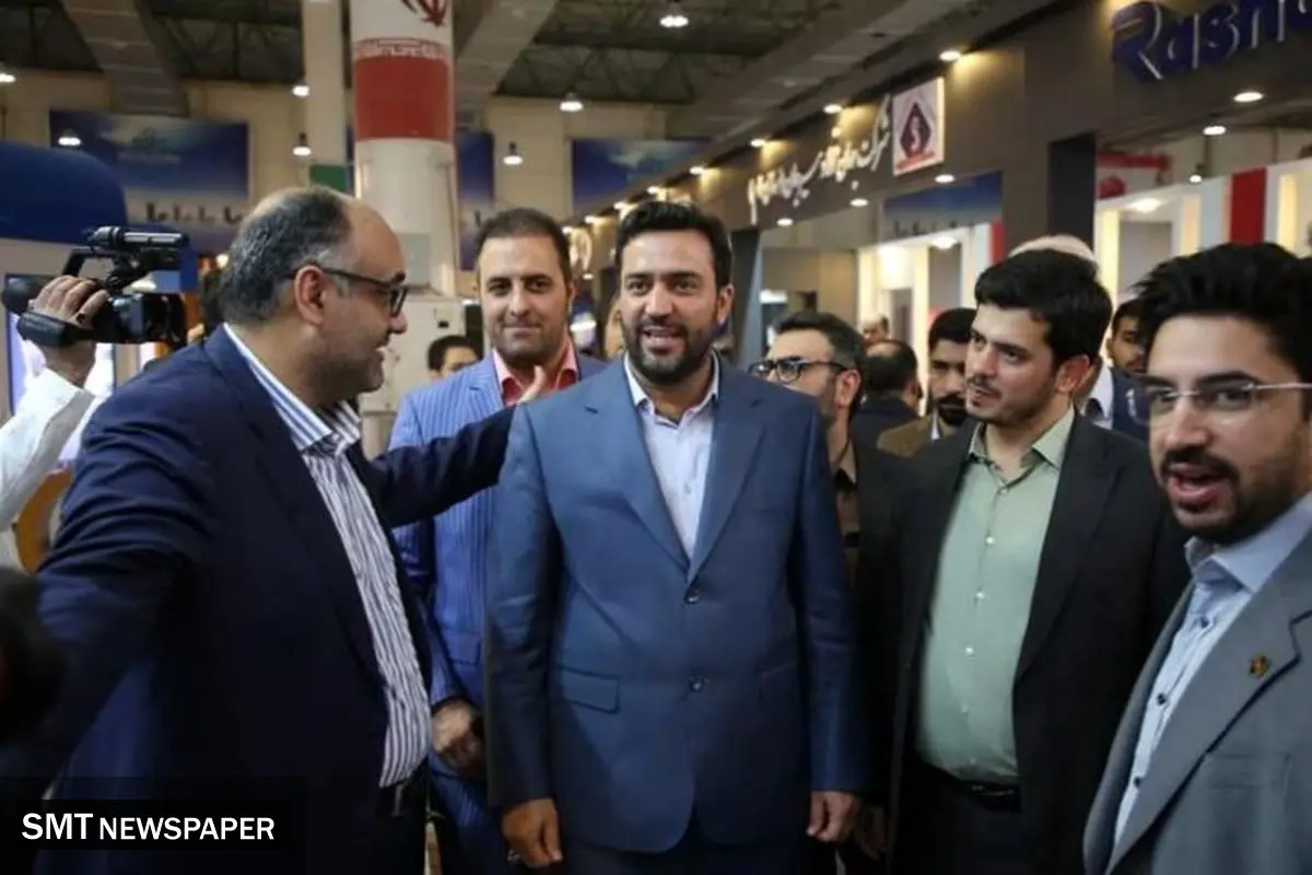 روز شلوغ غرفه شرکت سنگ آهن مرکزی ایران در سمپوزیوم فولاد ۴۰۲