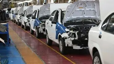 سرنوشت بازار در دست دلار