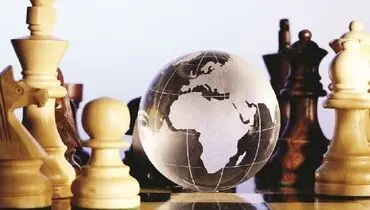 سایه سیاست بر اقتصاد