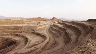 چون کشتی بی‌لنگر...