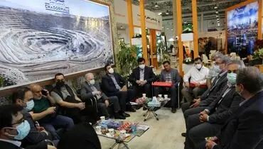 حضور چادرملو در سمپوزیوم فولاد کیش