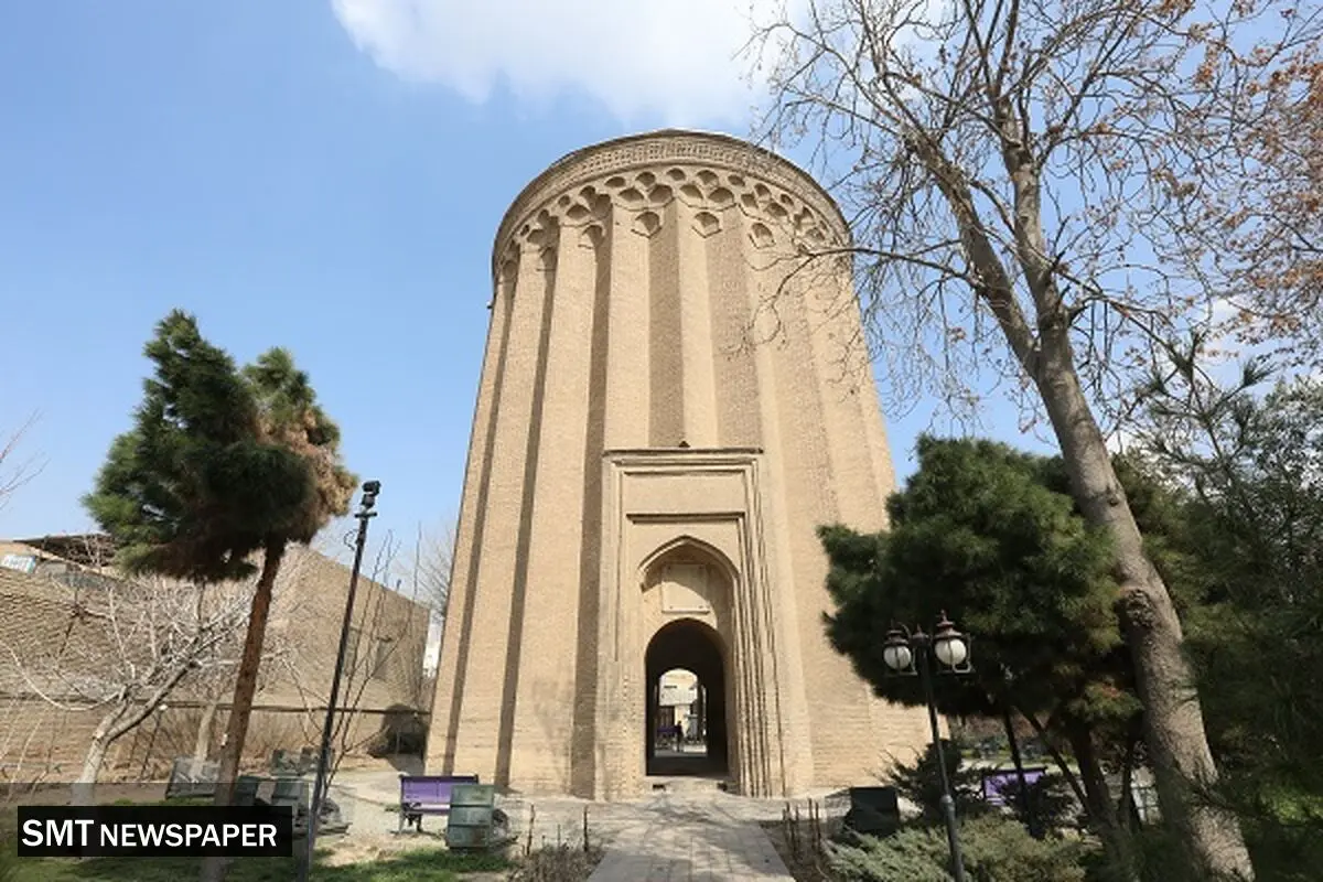 چراغِ خاموش گردشگری در ایران