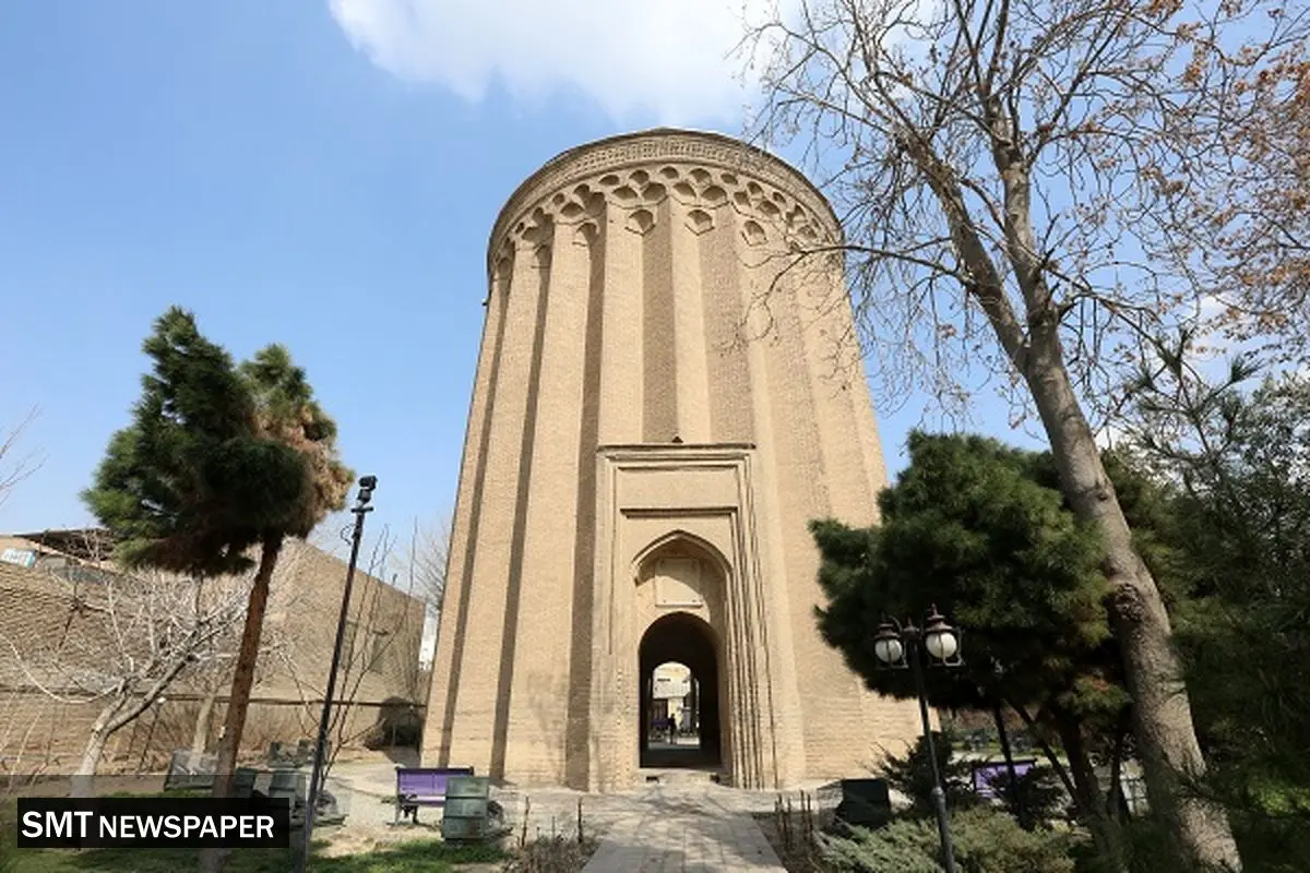 چراغِ خاموش گردشگری در ایران