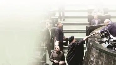 ریش‌وقیچی در دست دولت است
