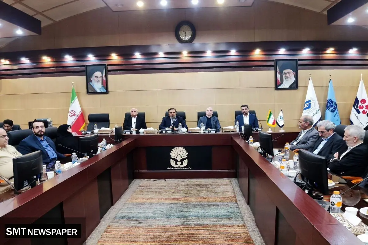 استقبال بینظیر از نخستین نمایشگاه ایران کمیکال