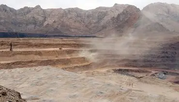 آینده در مرز بیم و امید