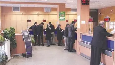 بانک‌ها، بازنده رقابت بازارهای موازی