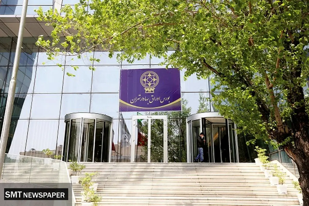همچنان رکود تورمی حاکم است