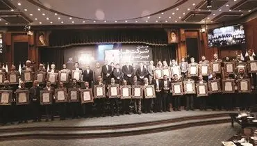 صنعت، محور توسعه باشد