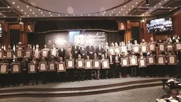 صنعت، محور توسعه باشد