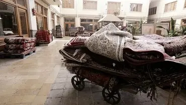 سقوط فرش از عرش