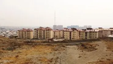 گارد مردم در برابر مسکن دولتی