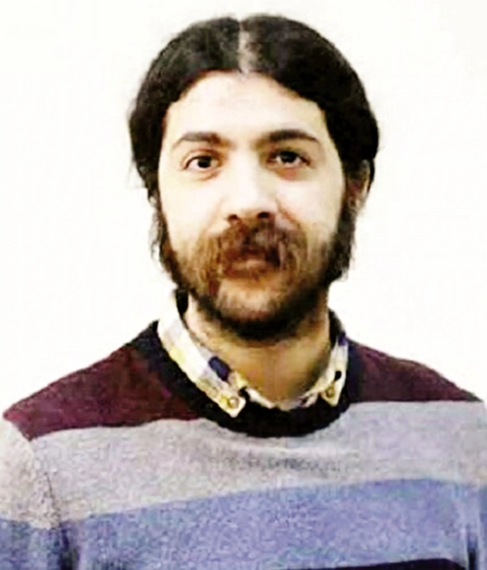 کامیار فکور