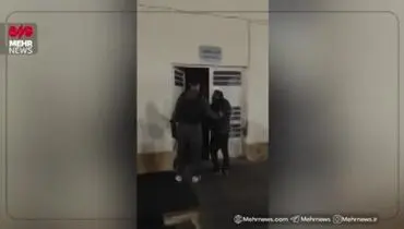 دستگیری عامل حمله به معلم در مدرسه ابتدایی + فیلم