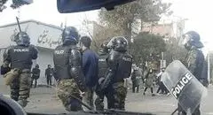 گزارش فارس از تجمعات شب گذشته در تهران و شهرستان‌ها