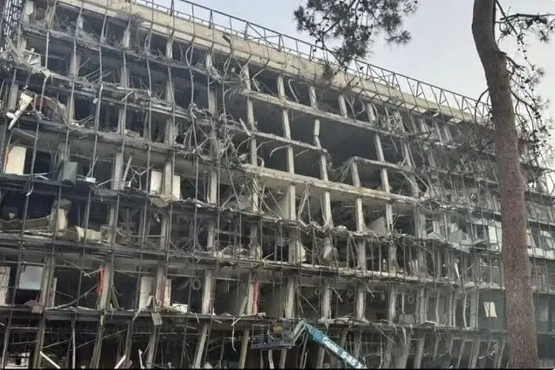 اسکان موقت ۲۳۹ خانوار جنگ‌زده همچنان در هتل‌ها ادامه دارد