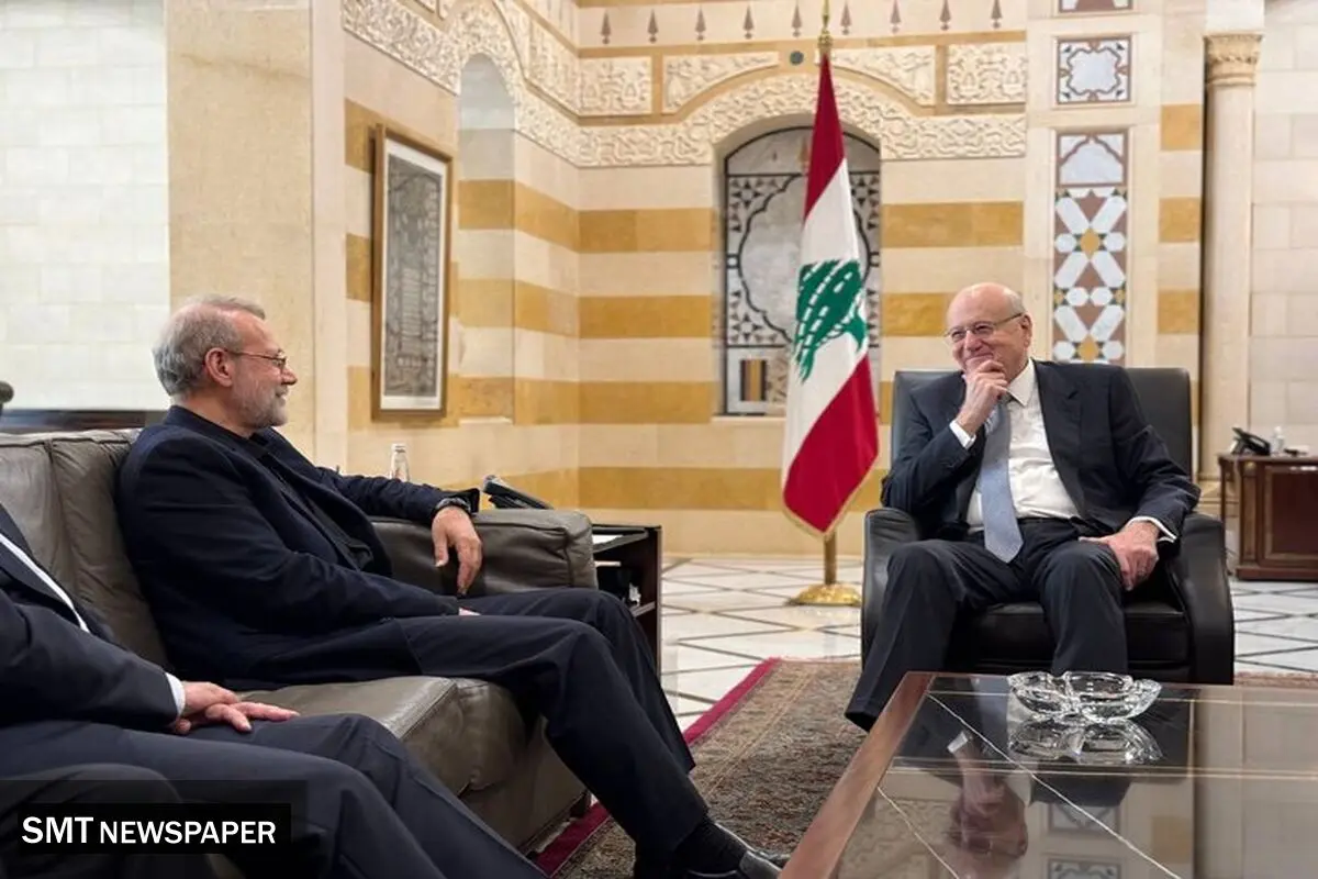 لبخند دیپلماتیک و ژست لاریجانی در لبنان + عکس