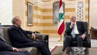لبخند دیپلماتیک و ژست لاریجانی در لبنان + عکس