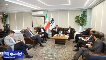 ۴۵ سال تجربه مدیریت فولاد مبارکه دور میز همدلی