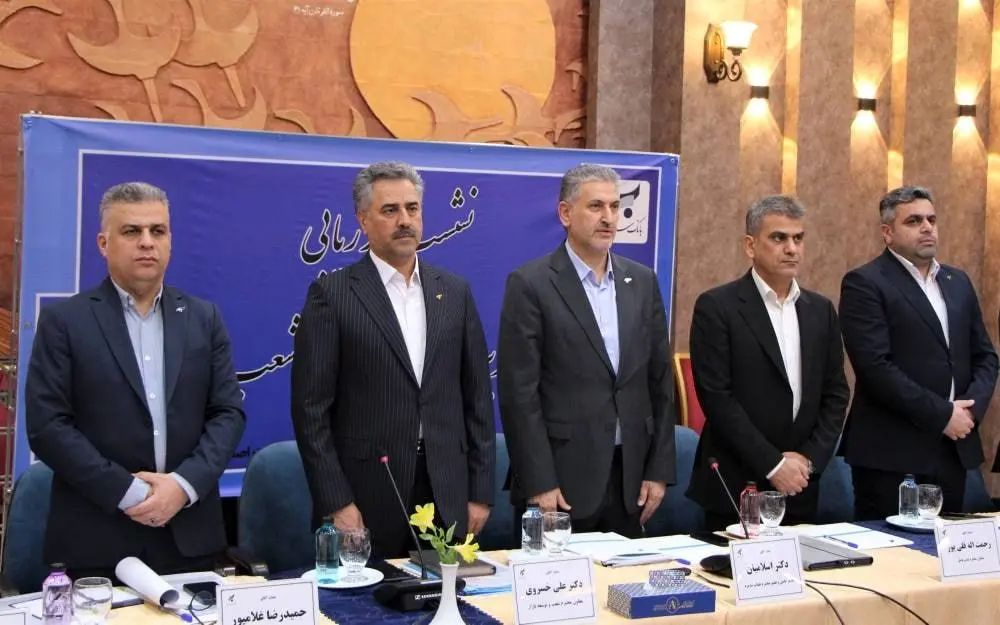 مشارکت و خرد جمعی دو بال شعب برای جذب و تجهیز منابع است