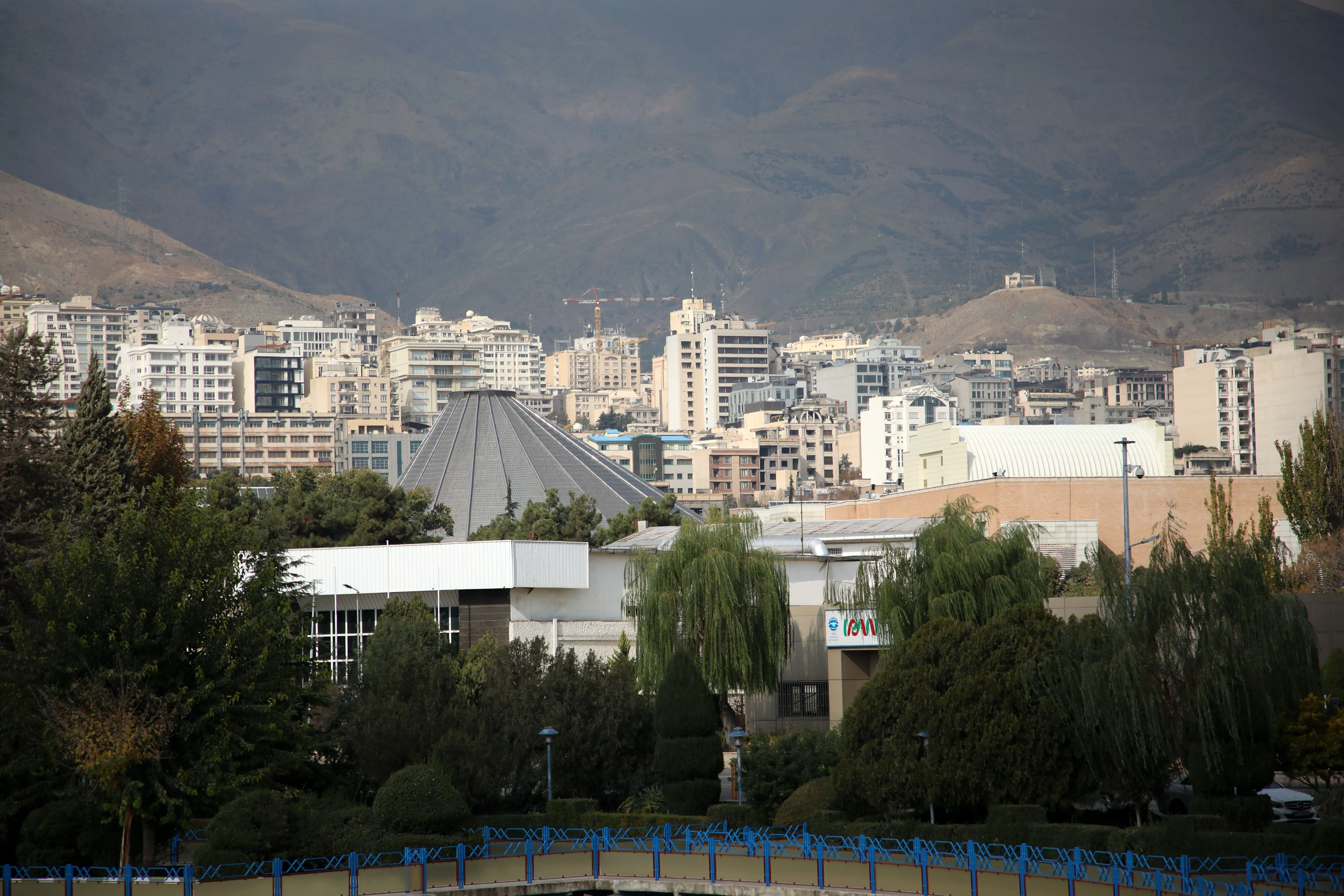 دیوار سست حمایت از متقاضیان مسکن