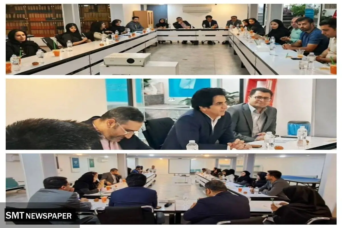 نشست تعاملی نمایندگان شعبه جنوب‌غرب تهران بیمه دی/ هم‌افزایی شبکه فروش برای عبور از چالش‌های بازار
