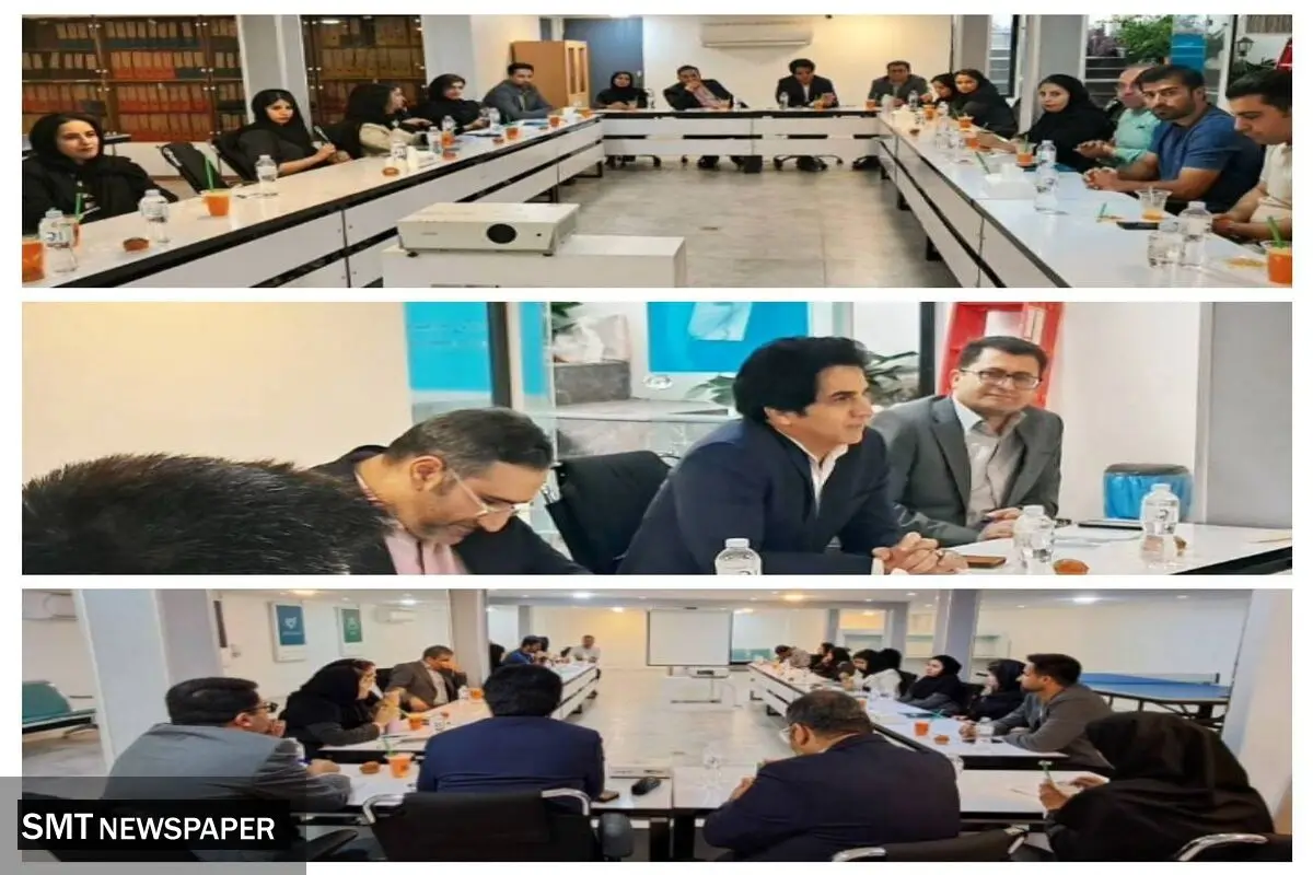 نشست تعاملی نمایندگان شعبه جنوب‌غرب تهران بیمه دی/ هم‌افزایی شبکه فروش برای عبور از چالش‌های بازار

