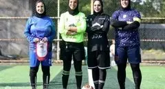 پا به توپ شدن بانوان هنرمند با کاپیتانی مرجانه گلچین در بندر انزلی