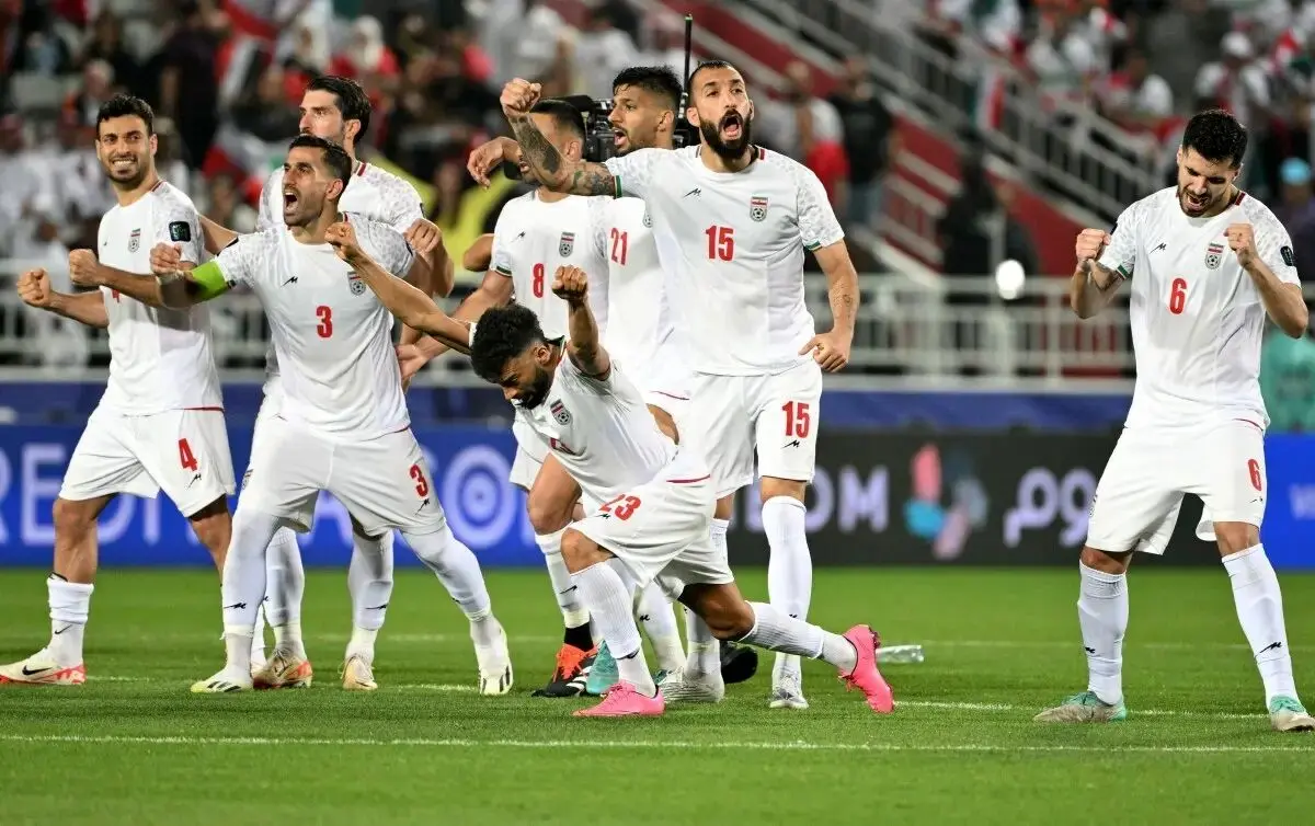 تیم ملی ایران برابر تانزانیا در ورزشگاه شباب الاهلی صف‌آرایی می‌کند