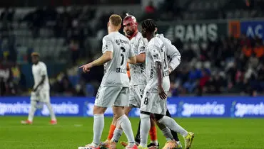 خونریزی و بخیه روی سر سردار دورسون + عکس