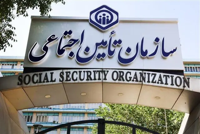 امپراطور بی‌پول
