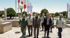 حضور محمد آقاجانلو، رییس هیات‌عامل ایمیدرو به همراه هیاتی از این سازمان در شرکت فولاد مبارکه