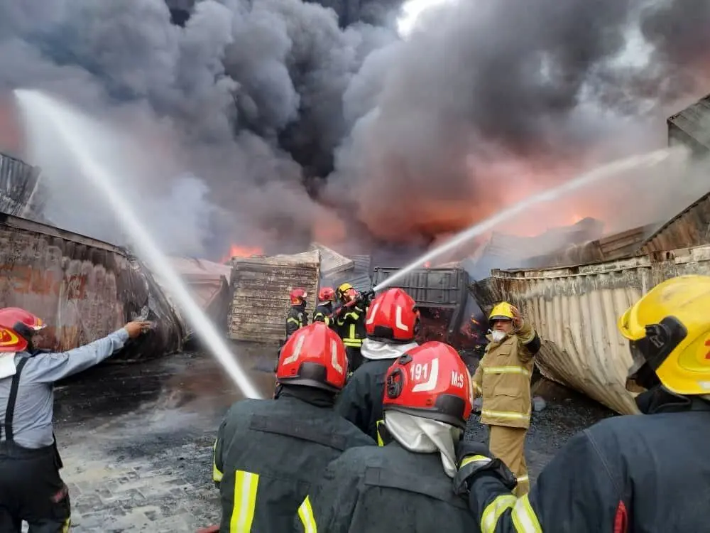 ربات انفجار دقیق