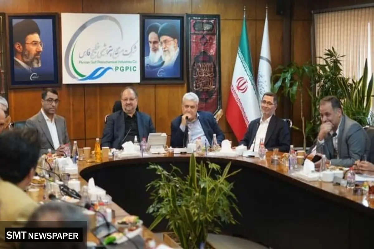 تأکید مدیرعامل هلدینگ خلیج‌فارس بر تسریع در اجرای پروژه‌های تأمین برق شرکت‌های آسیب‌دیده با مشارکت مپنا