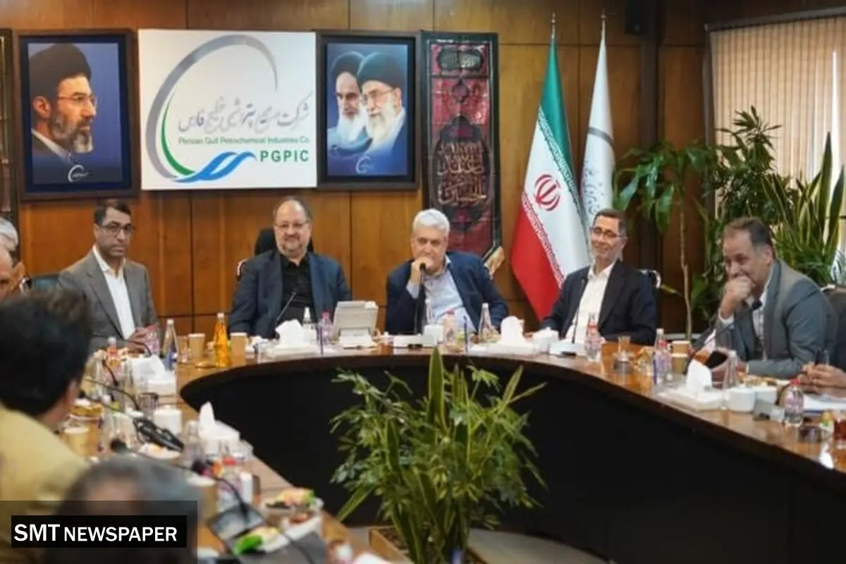 تأکید مدیرعامل هلدینگ خلیج‌فارس بر تسریع در اجرای پروژه‌های تأمین برق شرکت‌های آسیب‌دیده با مشارکت مپنا