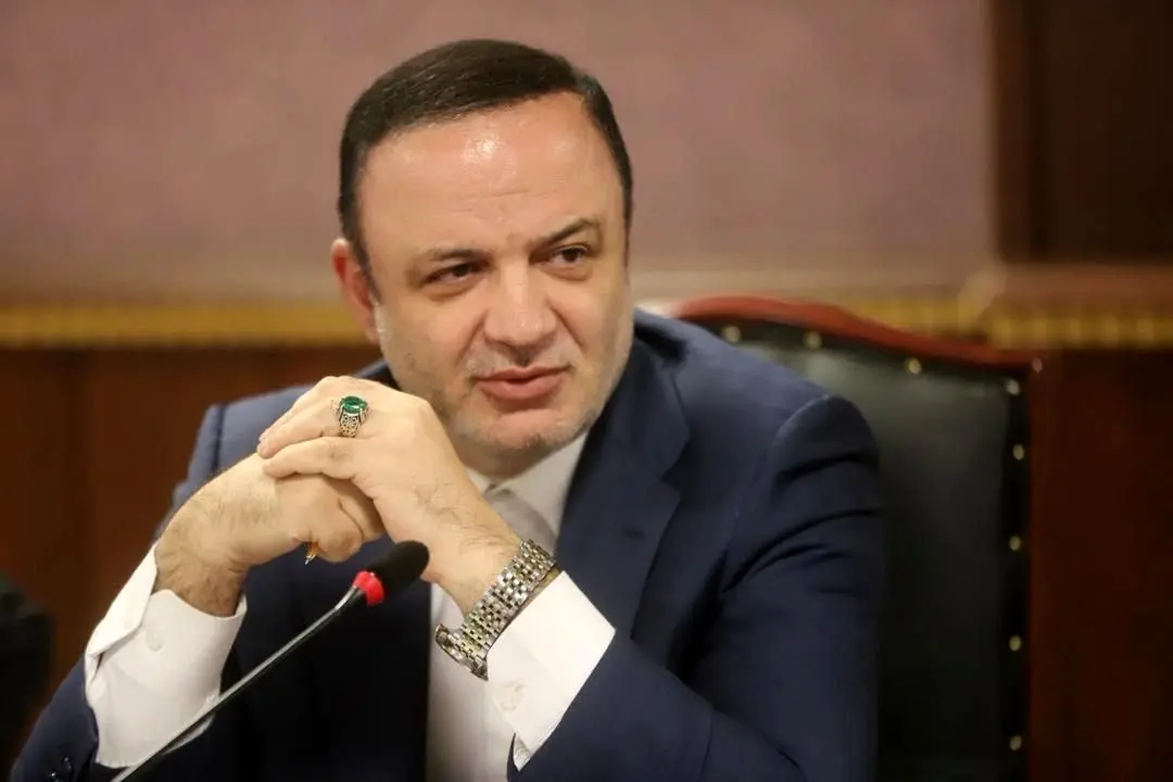 رضا مسرور به دعوت رسمی رئیس سازمان جهانی مناطق آزاد، عازم چین شد