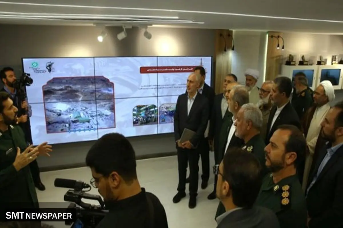 بازدید رئیس جمهور از قرارگاه سازندگی خاتم الانبیاء (ص)
