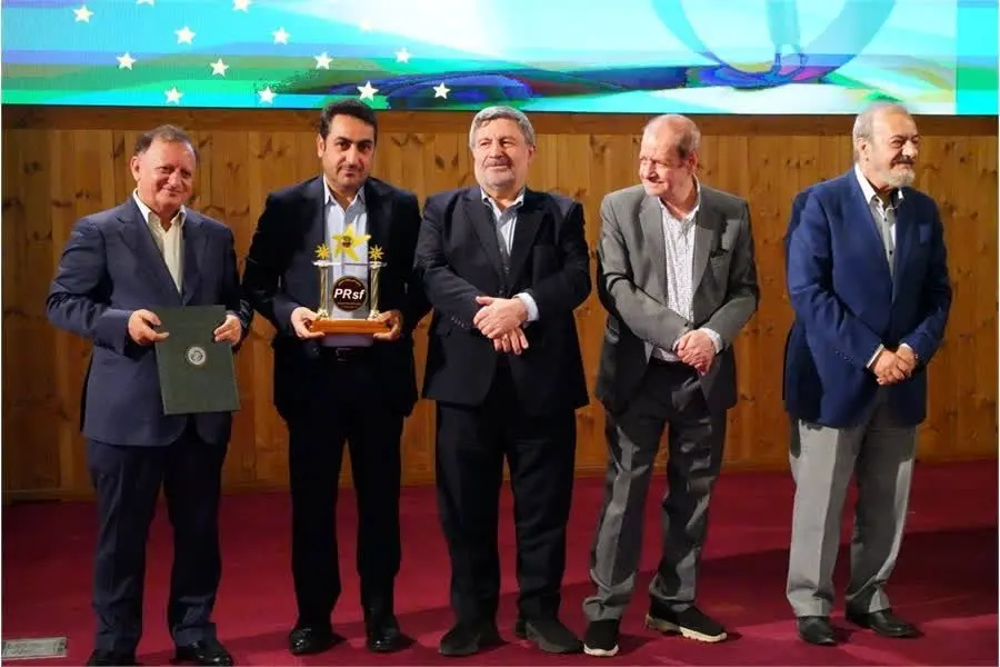 سازمان بنادر و دریانوردی نشان ملی ستاره روابط عمومی ایران را دریافت کرد