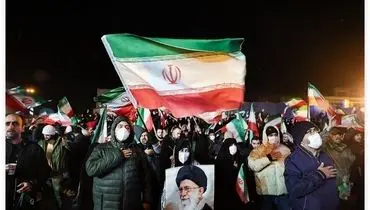 آیت‌الله لائینی: با رهبر جدید در عمل بیعت می‌کنیم