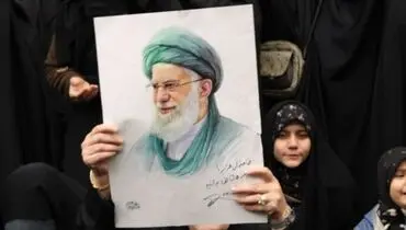 برگزاری مراسم عزاداری شهادت رهبر انقلاب در میادین اصلی تهران