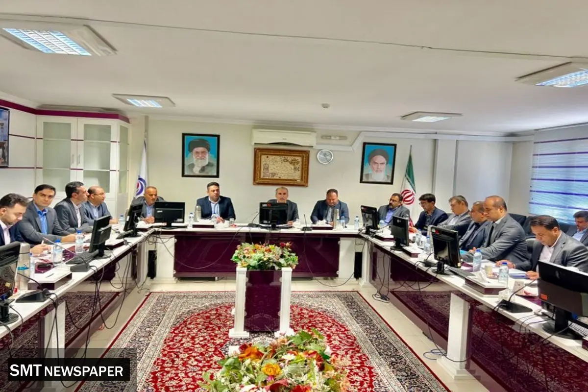 توانمند سازی نیروی انسانی از وظایف اصلی مسئولین شعب بانک ایران زمین است