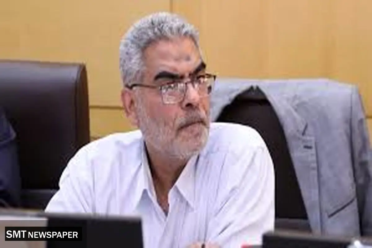 وعده‌های رئیس کل بانک مرکزی بازار ارز را آرام نکرد؛ مسئول بازار ارز و تورم در کشور آقای همتی است 