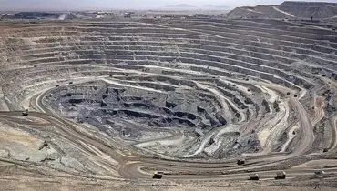 معدن نیاز مند حکمرانی متمرکز
