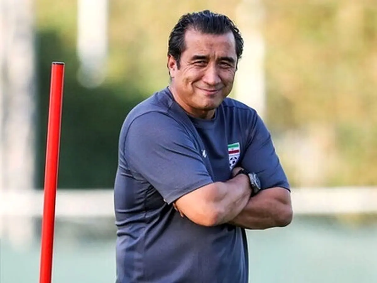  خداداد عزیزی: تورو قرآن من رو نذارید کنار این کله‌زرده! + فیلم