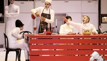 نزدیک به کالیگولا